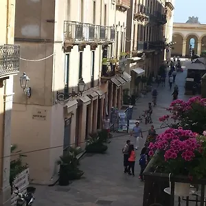 Bed & Breakfast Arco Dell'orologio, Trapani